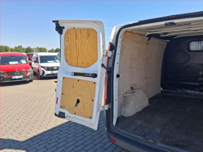 Ford Transit - hlavní fotka