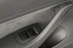 Tesla Model 3 - fotka číslo 23