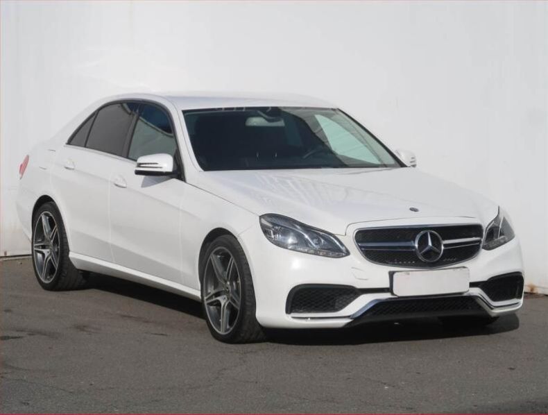 Mercedes Třída E - hlavní foto