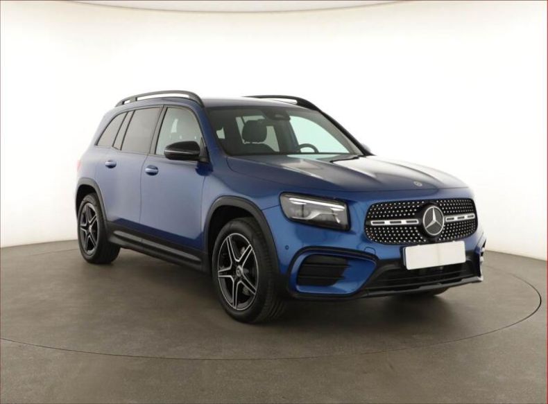 Mercedes GLB - hlavní foto