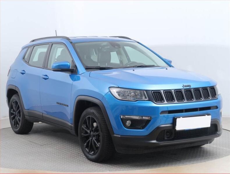 Jeep Compass - hlavní foto