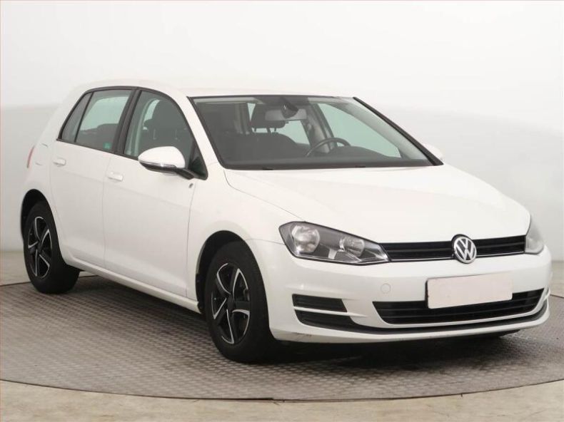 Volkswagen Golf - hlavní fotka inzerátu