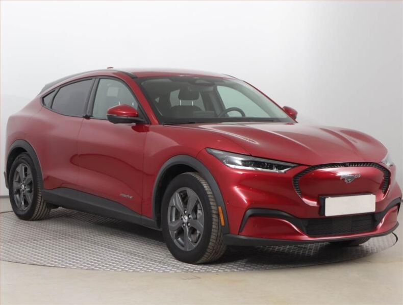 Ford Mustang Mach-E - hlavní foto