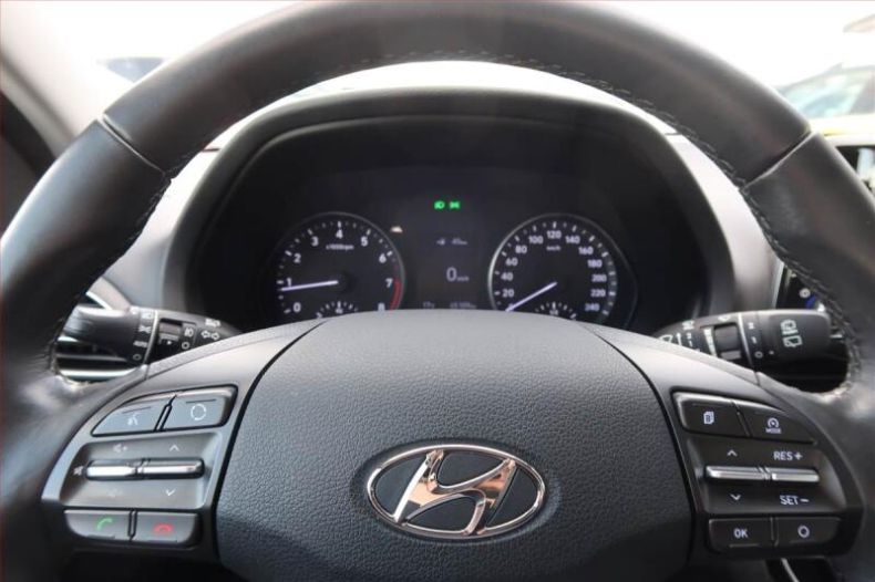 Hyundai i30 - hlavní fotka