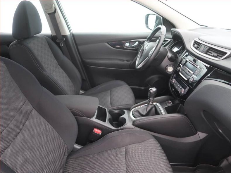 Nissan Qashqai - hlavní fotka