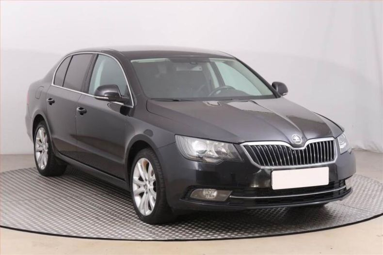 Škoda Superb - hlavní fotka inzerátu