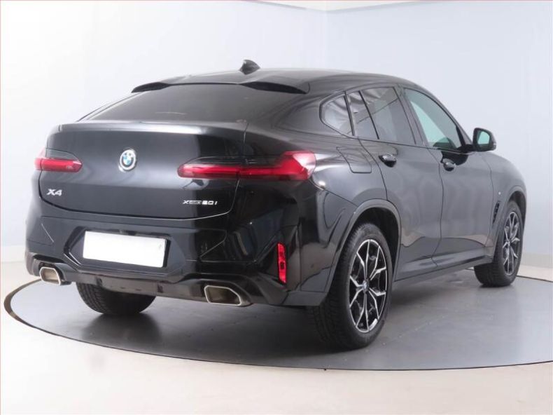 BMW X4 - hlavní fotka