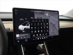 Tesla Model 3 - fotka číslo 15