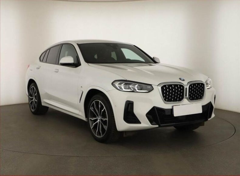 BMW X4 - hlavní foto
