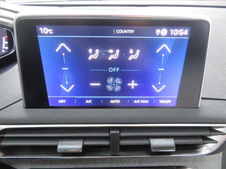 Peugeot 5008 - hlavní fotka