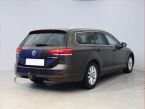 Volkswagen Passat - fotka číslo 4