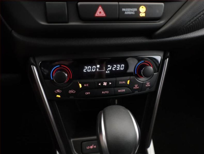 Suzuki SX4 - hlavní fotka