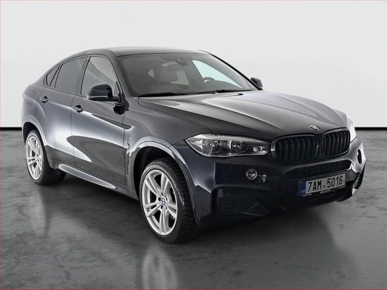 BMW X6 - hlavní foto
