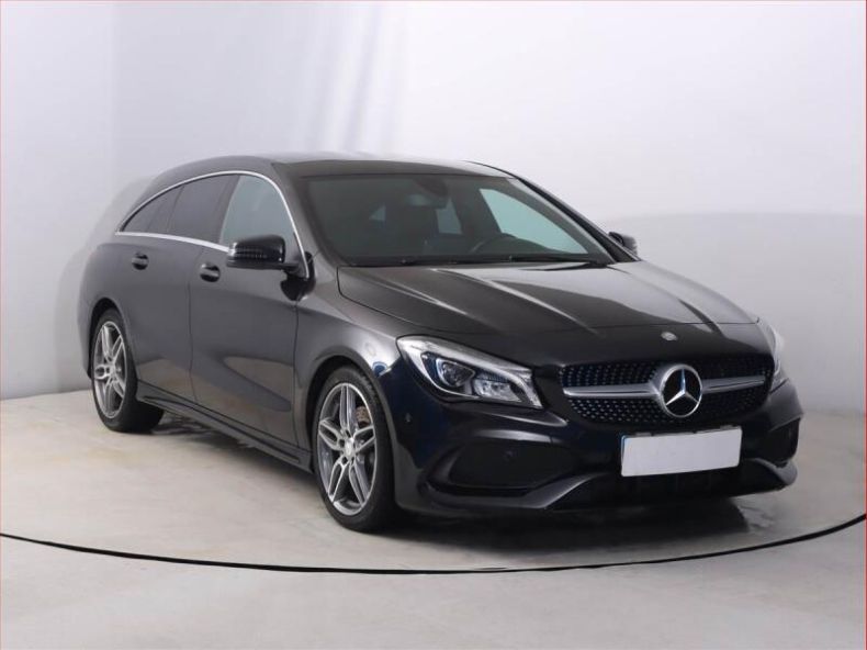 Mercedes Třída CLA - hlavní foto