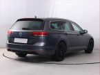Volkswagen Passat - fotka číslo 4