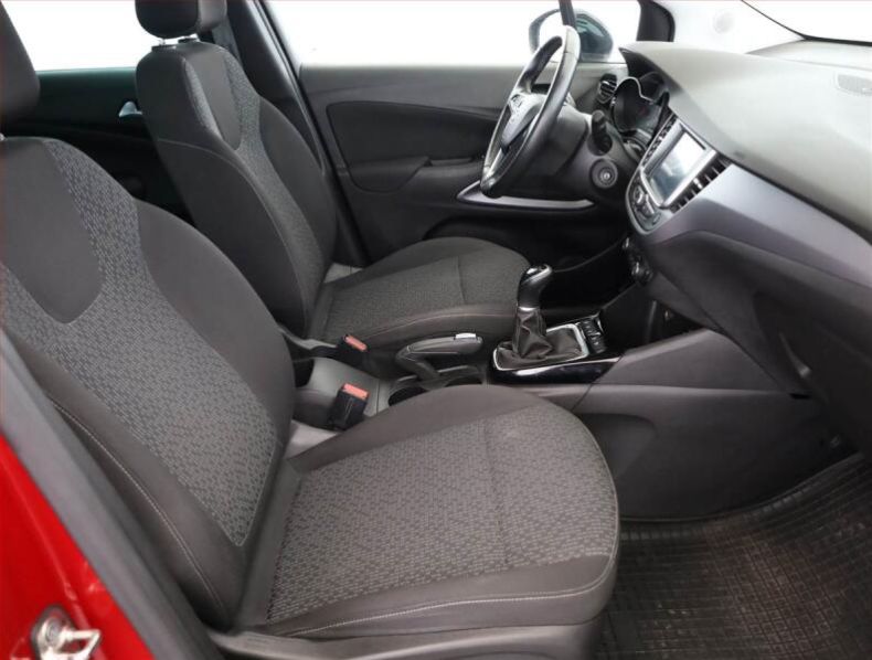Opel Crossland X - hlavní fotka