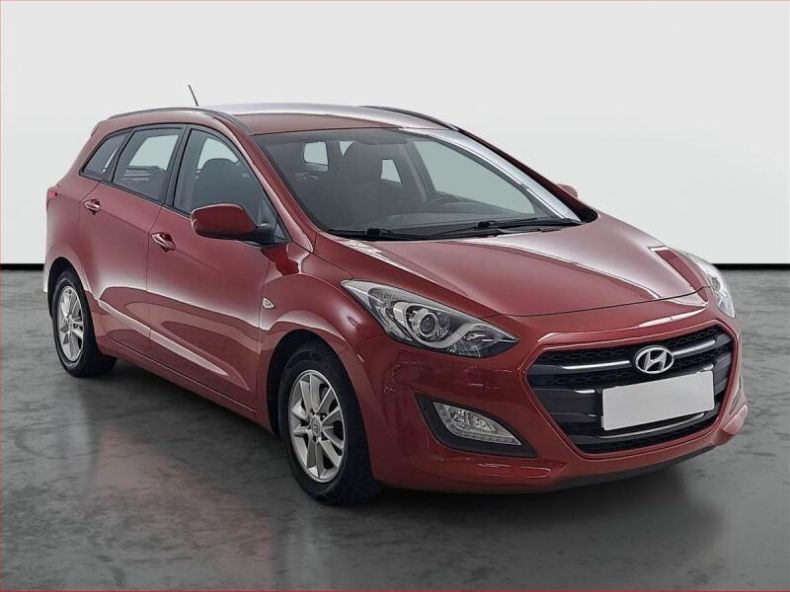 Hyundai i30 - hlavní foto