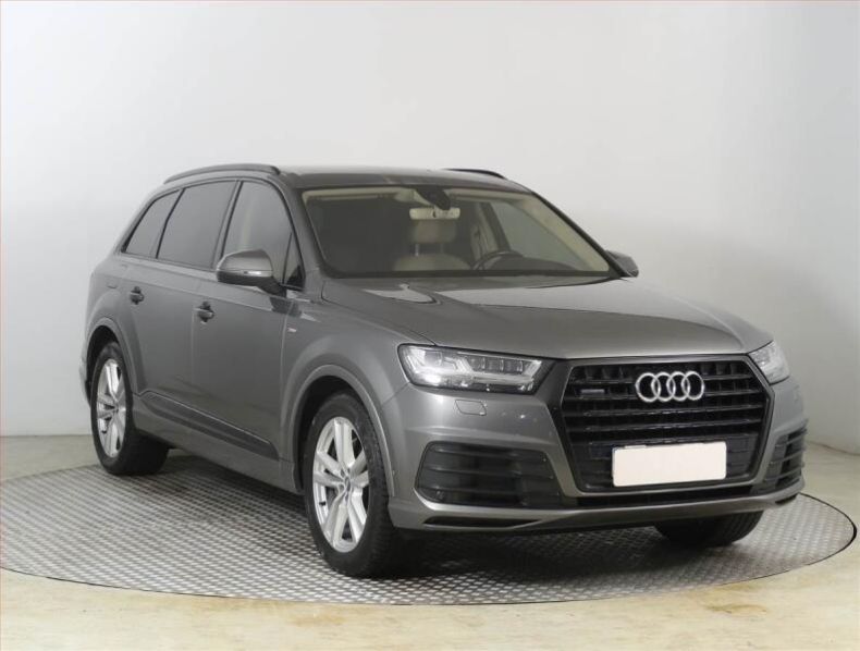 Audi Q7 - hlavní foto