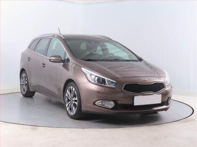 Kia Cee'd - hlavní foto