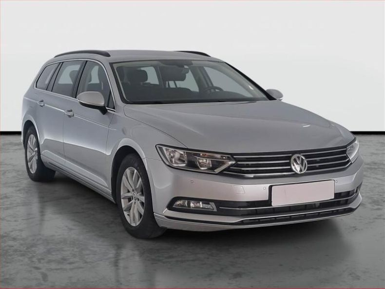 Volkswagen Passat - hlavní foto