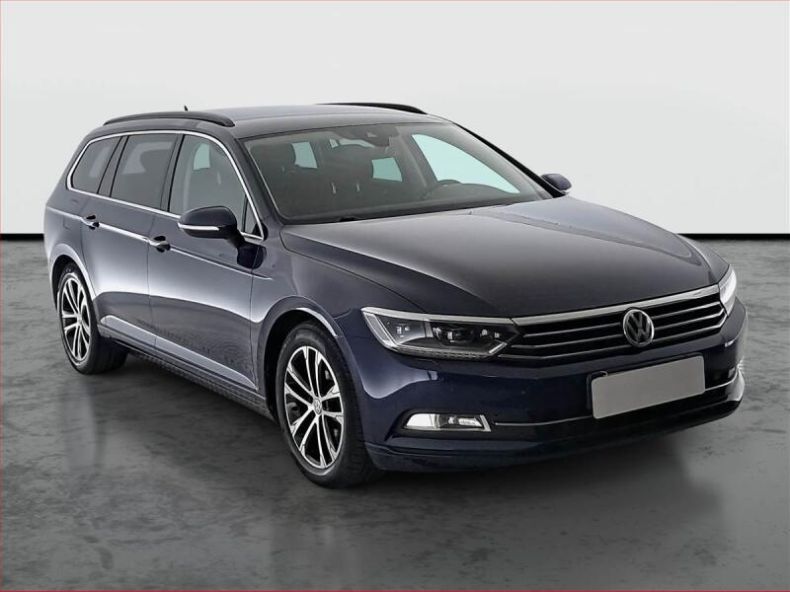 Volkswagen Passat - hlavní foto