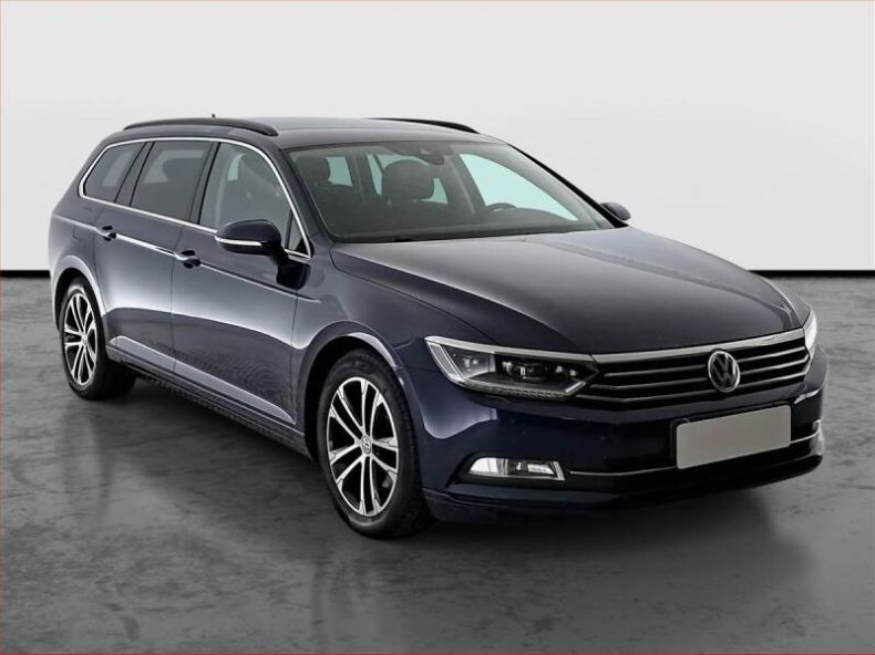 Volkswagen Passat - hlavní foto