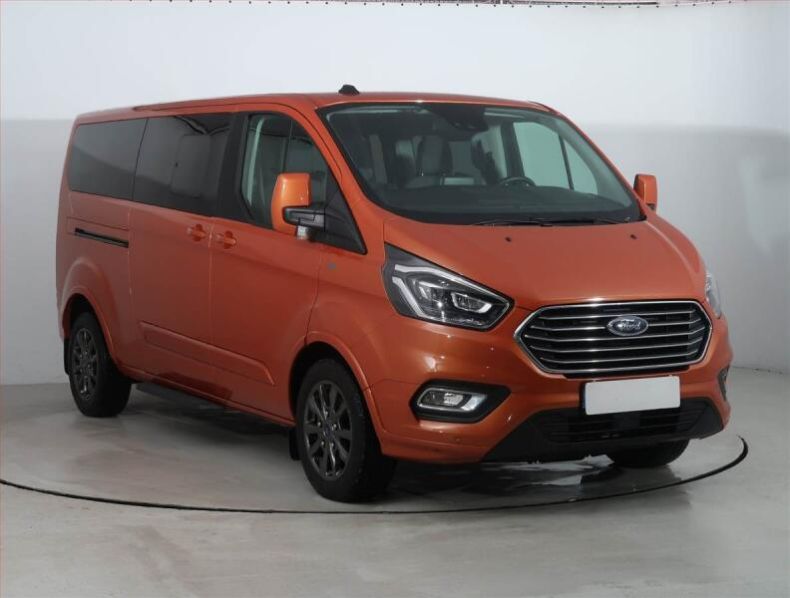 Ford Tourneo - hlavní foto