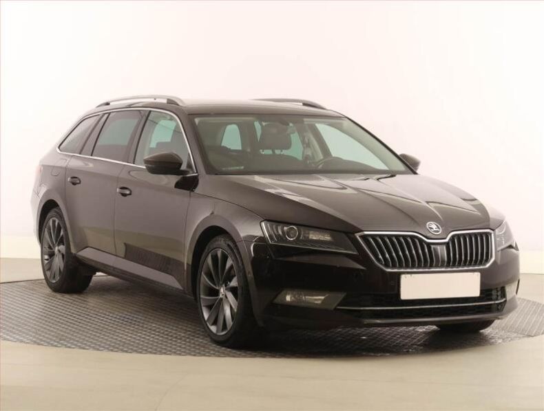 Škoda Superb - hlavní fotka inzerátu