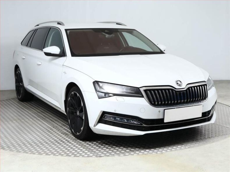 Škoda Superb - hlavní fotka inzerátu