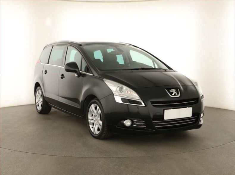 Peugeot 5008 - hlavní foto