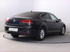 Volkswagen Passat - fotka číslo 4