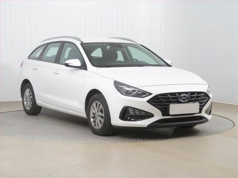 Hyundai i30 - hlavní foto