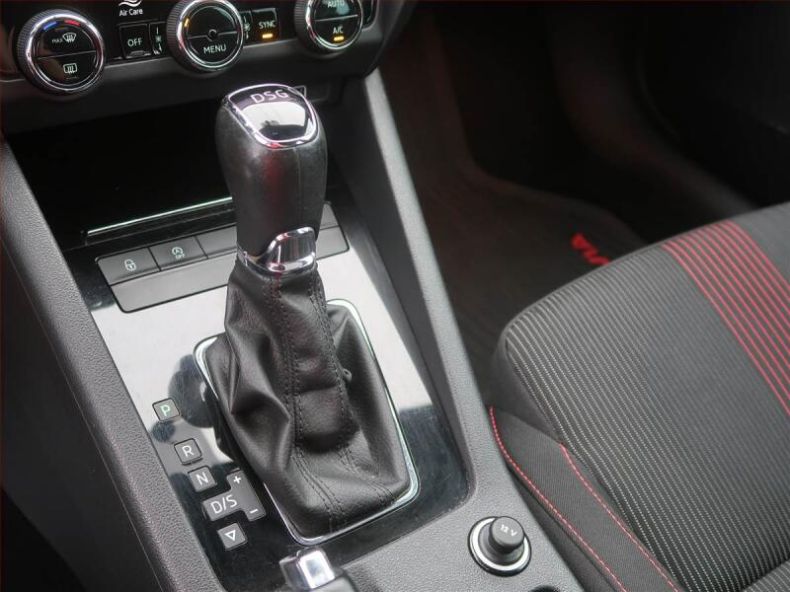 Škoda Octavia - hlavní fotka inzerátu