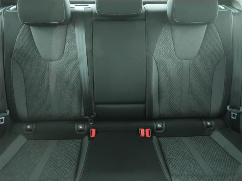 Škoda Octavia - hlavní fotka