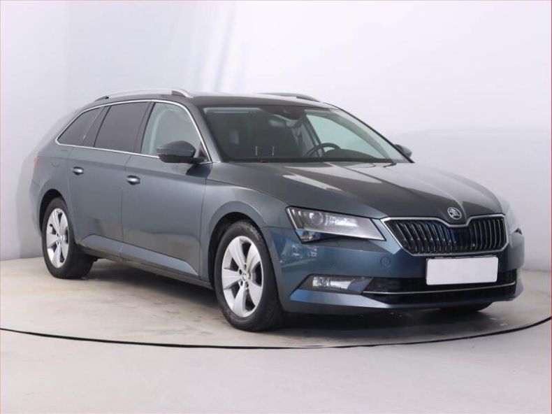 Škoda Superb - hlavní fotka inzerátu