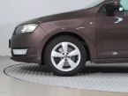 Škoda Rapid - fotka číslo 13