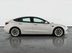 Tesla Model 3 - fotka číslo 5