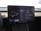 Tesla Model Y - fotka číslo 18