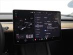 Tesla Model Y - fotka číslo 21