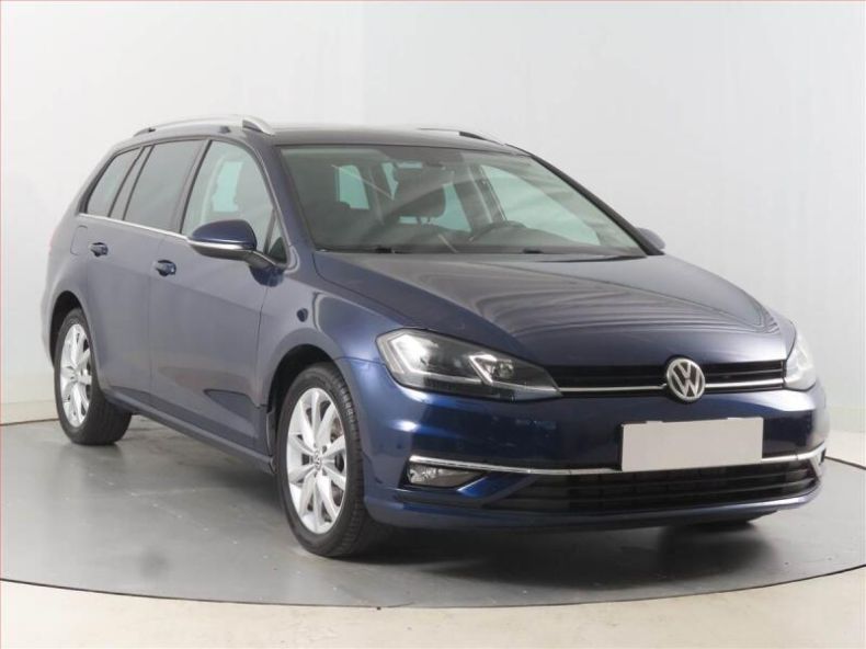 Volkswagen Golf - hlavní foto
