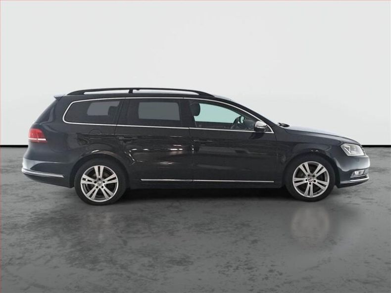 Volkswagen Passat - hlavní fotka