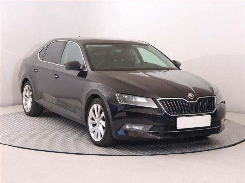 Škoda Superb - hlavní fotka inzerátu