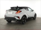 Toyota C-HR - fotka číslo 4