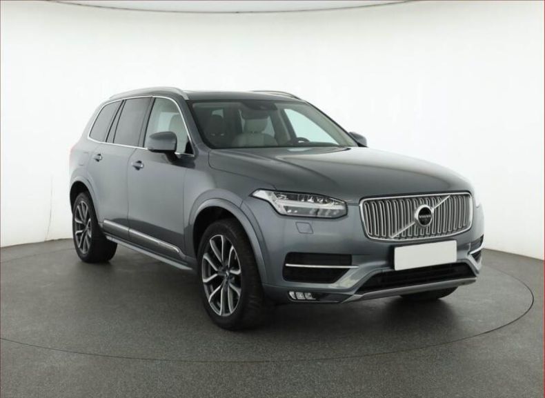 Volvo XC90 - hlavní foto