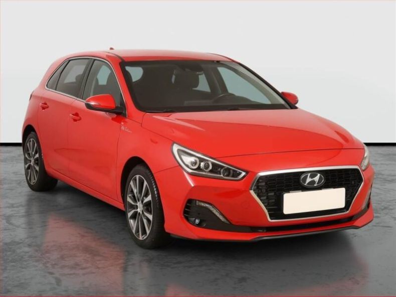 Hyundai i30 - hlavní foto