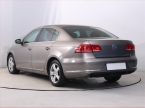Volkswagen Passat - fotka číslo 3