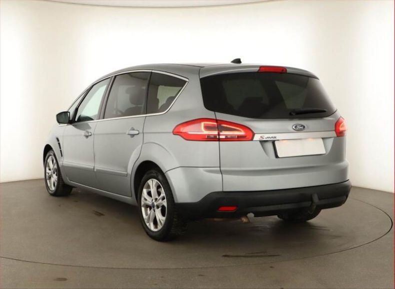 Ford S-MAX - hlavní fotka