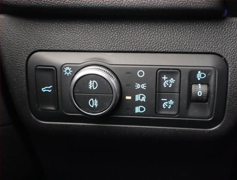 Ford Kuga - hlavní fotka