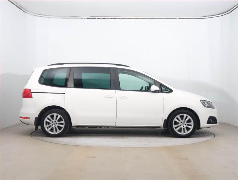 Seat Alhambra - hlavní fotka