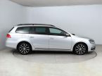 Volkswagen Passat - fotka číslo 5
